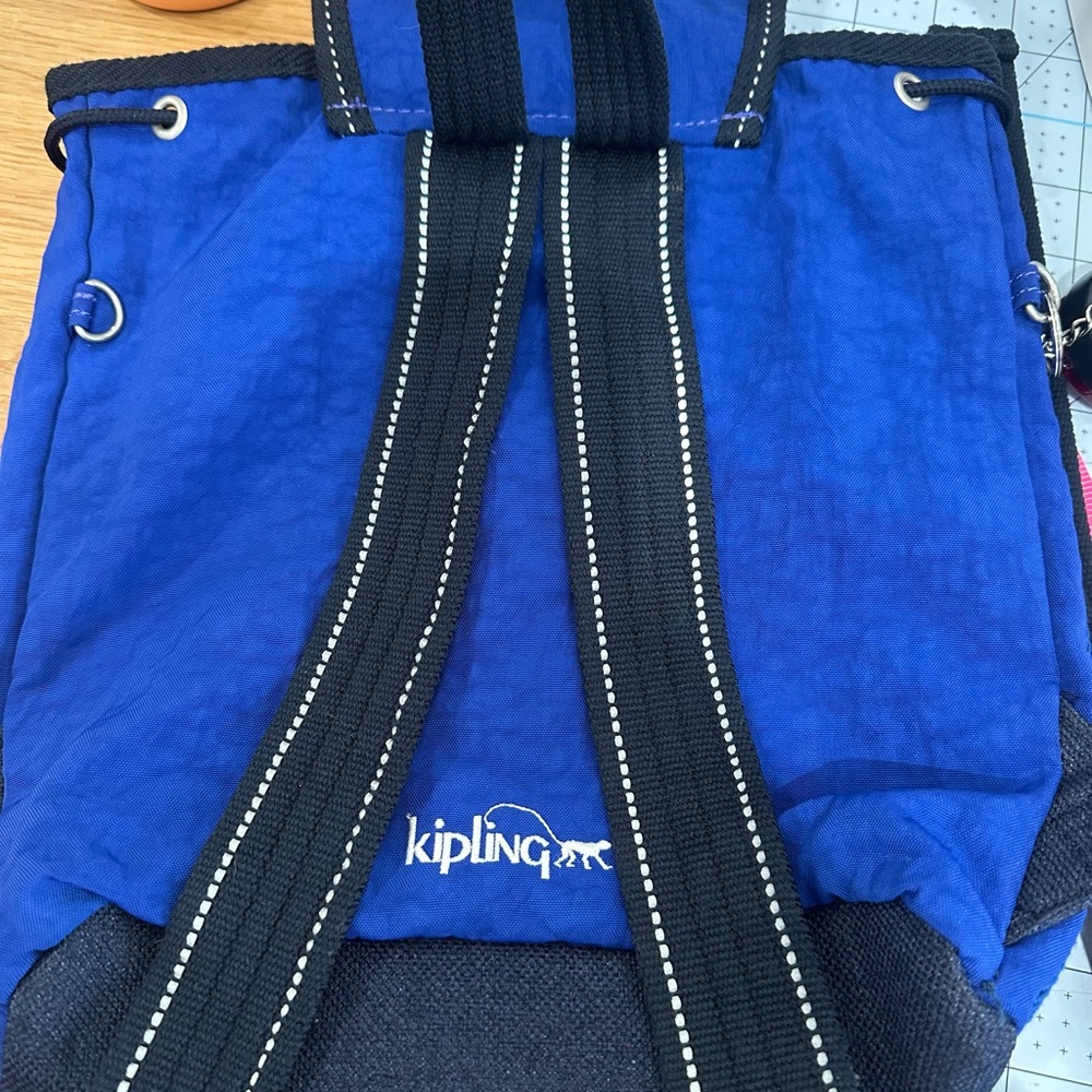 Vintage Kipling Safety Small Blue Backpack - Exce… - image 4